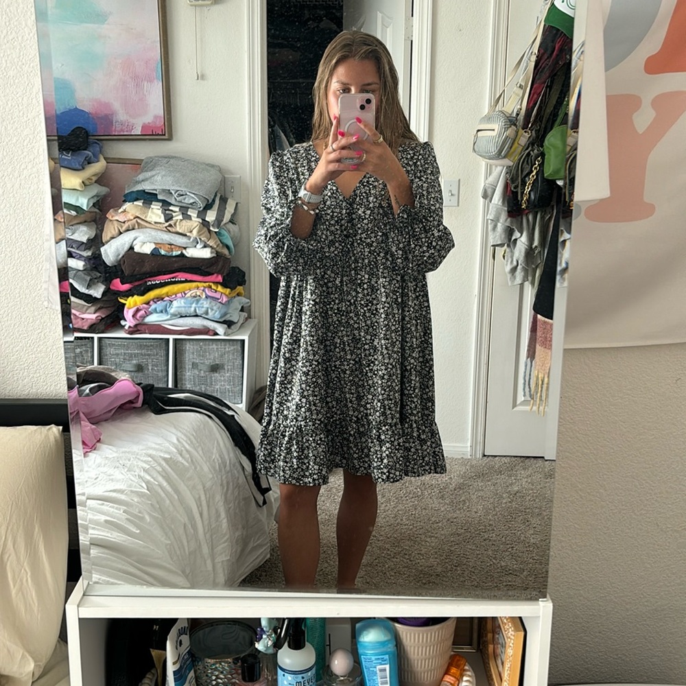 black and white floral dress